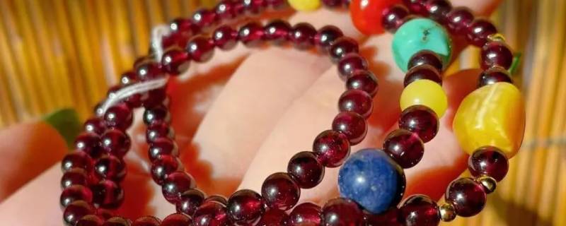 20元的石榴石是假的吗